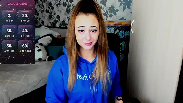 Snapshot of weakness4u chatting on December 7, 2024, 5:43 am weakness4u online show from December 7, 2024, 5:43 am