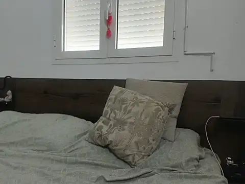 Madame Callie online show from October 24, 2025, 7:35 pm