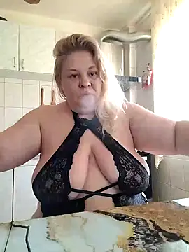 AriannaMilf online show from September 15, 2025, 6:03 am