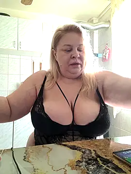 AriannaMilf online show from October 30, 2025, 7:39 am