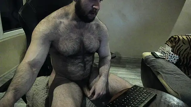 Hugealphabeast online show from February 14, 2025, 5:36 pm