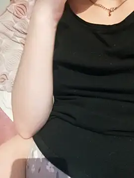 Snapshot of bruna_safadinhaa chatting on February 25, 2025, 2:26 pm bruna safadinhaa online show from February 25, 2025, 2:26 pm