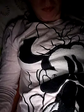 Snapshot of bruna_safadinhaa chatting on October 31, 2025, 11:44 pm bruna safadinhaa online show from October 31, 2025, 11:44 pm