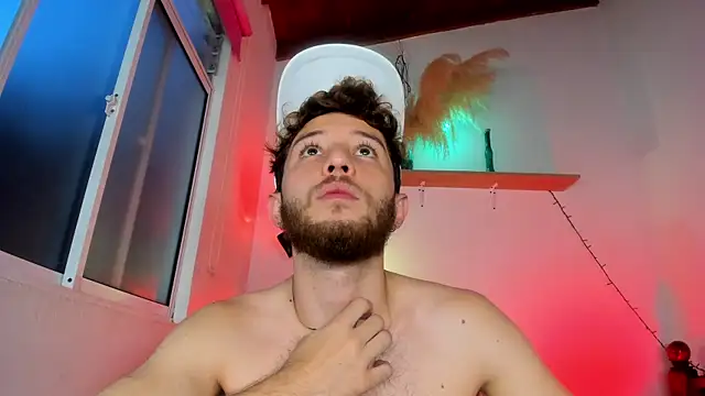 Juan Castano online show from November 30, 2025, 10:54 pm