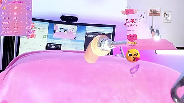 jasllyferrer online show from October 17, 2025, 11:39 pm