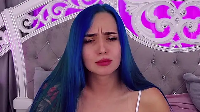 Snapshot of MeIisaLove chatting on March 11, 2025, 7:25 pm MeIisaLove online show from March 11, 2025, 7:25 pm