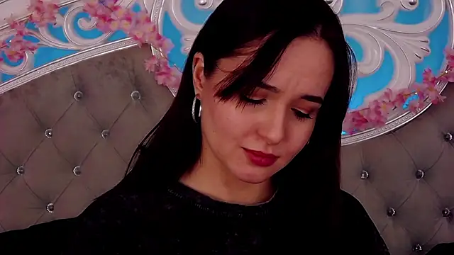 MeIisaLove online show from February 18, 2026, 5:42 pm