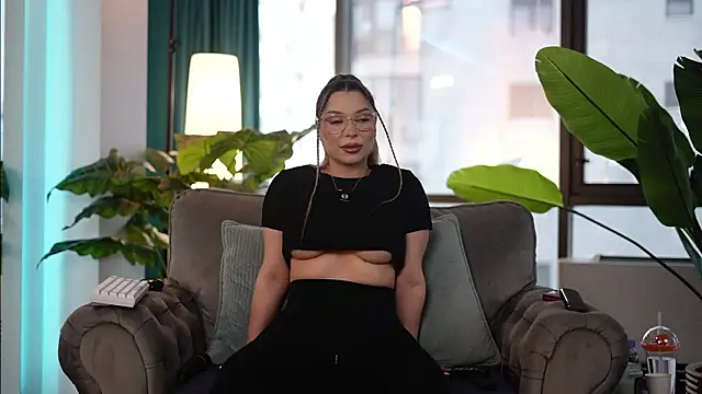 Assmerising online show from February 21, 2026, 10:50 am