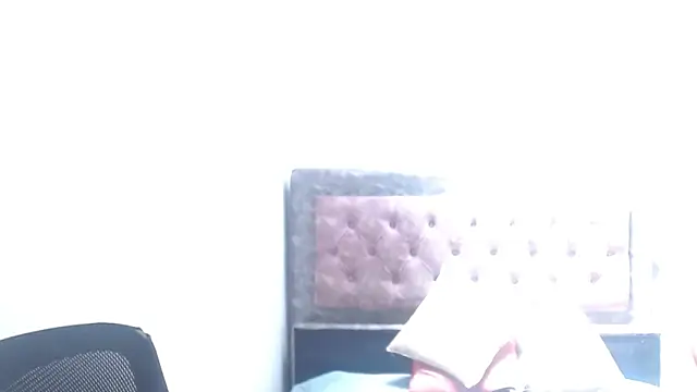 Snapshot of Victoria_meester chatting on May 9, 2026, 3:59 pm Victoria meester online show from May 9, 2026, 3:59 pm