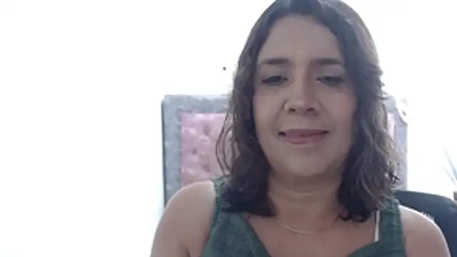 Snapshot of Victoria_meester chatting on May 28, 2026, 2:12 pm Victoria meester online show from May 28, 2026, 2:12 pm