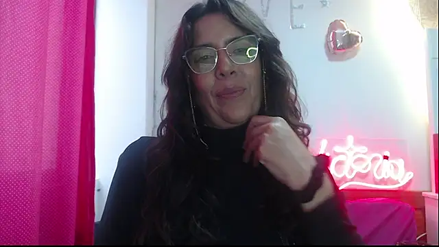 Victoria meester online show from March 19, 2025, 8:54 pm