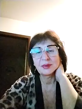 AlbinaXPretty online show from October 18, 2025, 8:55 pm