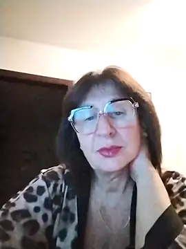 AlbinaXPretty online show from October 3, 2025, 9:27 pm