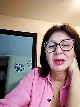 AlbinaXPretty online show from September 27, 2025, 7:25 am