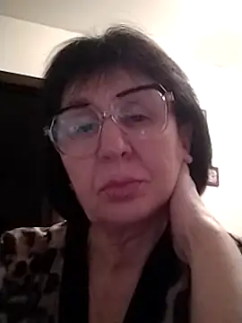 AlbinaXPretty online show from March 21, 2025, 8:08 pm