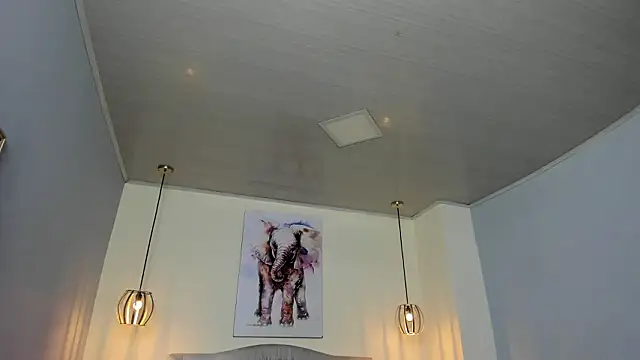 ayshel   online show from March 5, 2026, 1:02 am