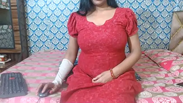 nikitahot3 online show from November 27, 2025, 3:23 pm