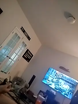 j hollywood91 online show from October 2, 2025, 1:47 pm