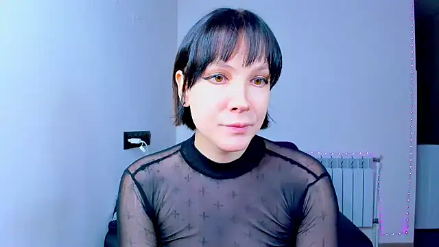 dollmore online show from September 9, 2025, 2:48 pm