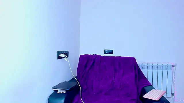 dollmore online show from September 27, 2025, 6:08 am