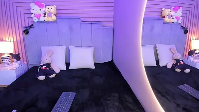 Snapshot of aline_cooper chatting on January 12, 2025, 6:49 pm aline cooper online show from January 12, 2025, 6:49 pm