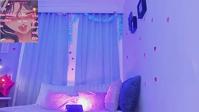 CoralineRicce  online show from March 6, 2025, 4:52 am