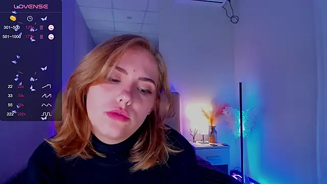 DellaRowe online show from October 7, 2025, 12:17 pm