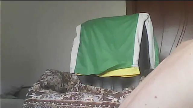 Yrikos1 online show from October 16, 2025, 12:24 pm