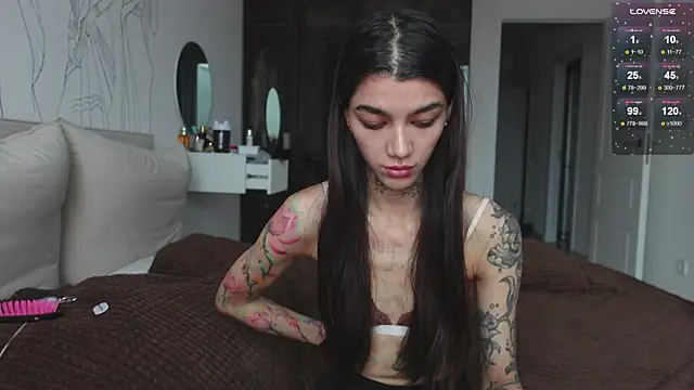 vinkitinkii online show from October 27, 2025, 7:09 am