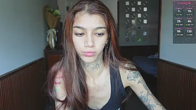 vinkitinkii online show from March 18, 2026, 5:54 am