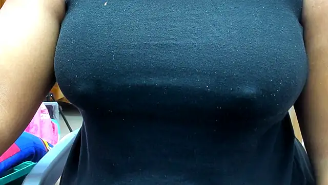 Camila sandoval 01 online show from October 1, 2025, 10:09 am