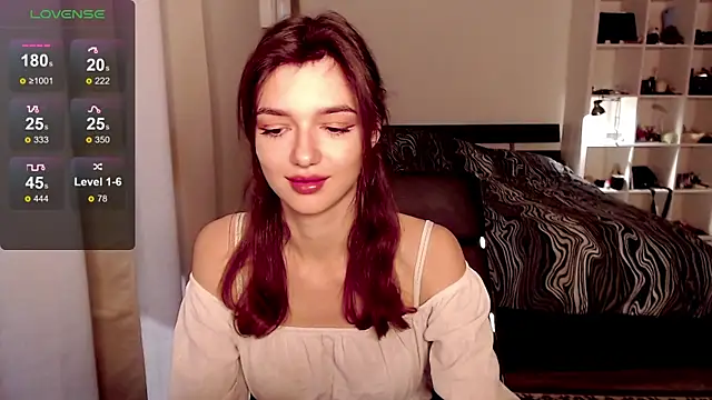 olivia jeas online show from March 18, 2025, 7:12 pm