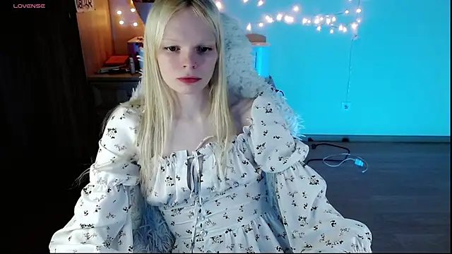 Emily Nyaffee online show from March 21, 2025, 10:50 pm