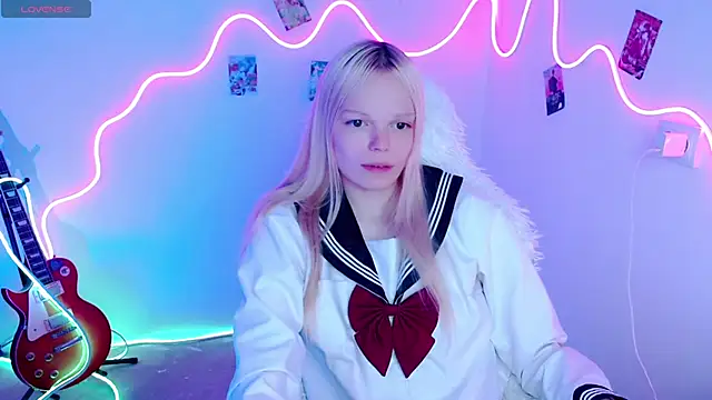 Emily Nyaffee online show from September 29, 2025, 2:34 pm