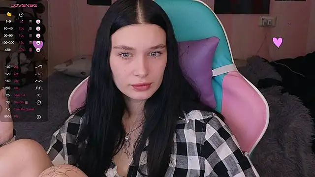 Snapshot of Amanda_Tender chatting on January 9, 2025, 9:16 pm Amanda Tender online show from January 9, 2025, 9:16 pm