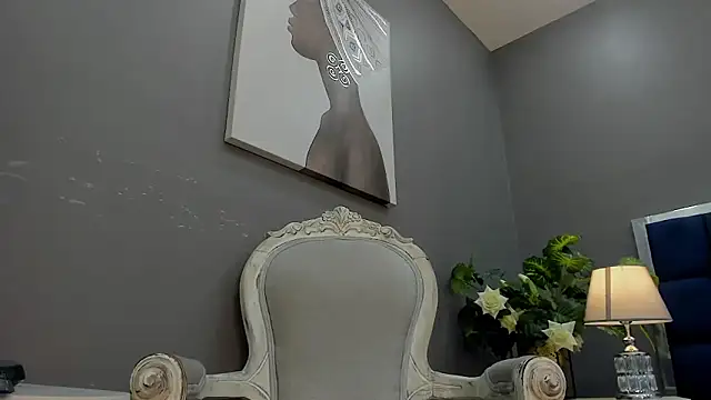 Snapshot of KarlynHoliss chatting on January 7, 2025, 12:52 pm KarlynHoliss online show from January 7, 2025, 12:52 pm