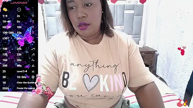 thickebonymilfF online show from September 11, 2025, 10:54 pm