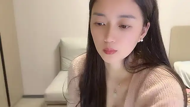 A-xena online show from October 18, 2025, 2:30 pm