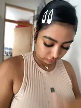 NatashaBrown12 online show from April 17, 2026, 2:20 pm