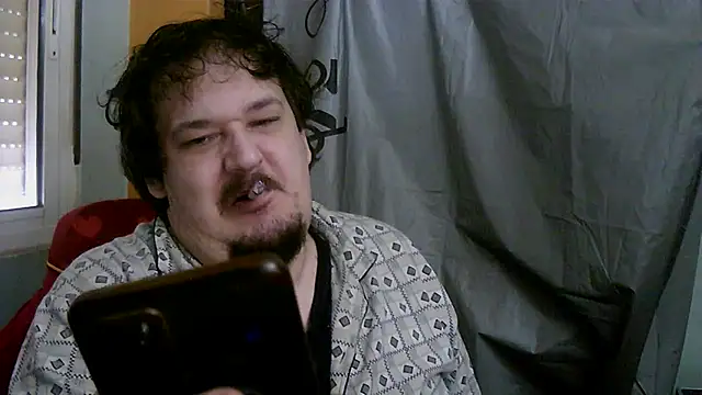 Snapshot of porkorossy chatting on January 19, 2026, 8:51 am porkorossy online show from January 19, 2026, 8:51 am