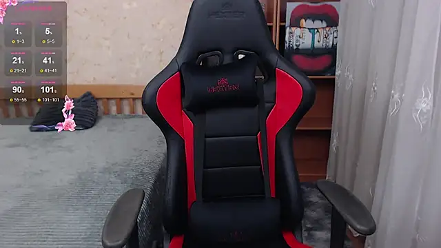 JuicyJess online show from September 10, 2025, 7:57 pm