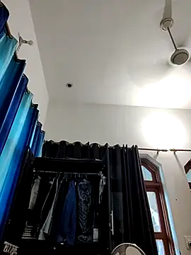 ZIMMY25 online show from September 10, 2025, 7:40 am