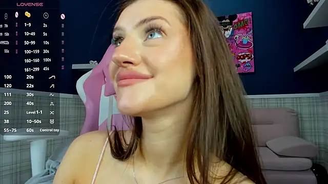 Skinny Alice online show from November 9, 2025, 1:09 am