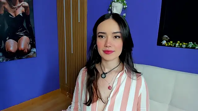 Kate Amaretto  online show from October 14, 2025, 9:04 pm