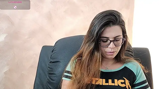 irinasweet27 online show from November 23, 2025, 2:49 pm