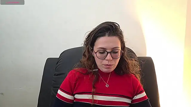 irinasweet27 online show from October 6, 2025, 12:56 am