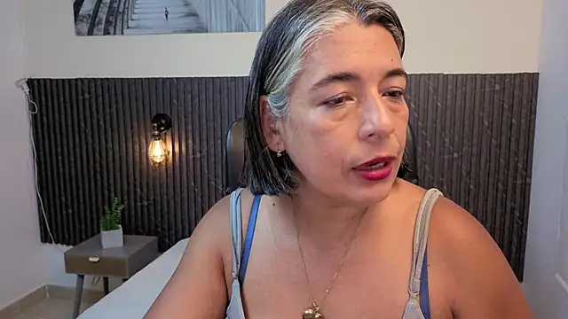 tammy lynn69 online show from April 12, 2026, 6:55 pm