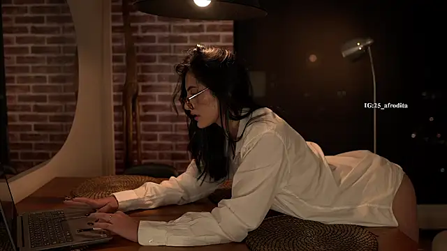 afrodita  25 online show from March 31, 2026, 11:51 pm