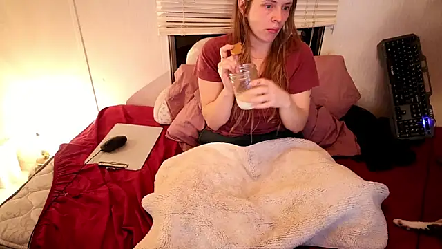 Snapshot of xxpixeyxx chatting on March 8, 2026, 7:44 am xxpixeyxx online show from March 8, 2026, 7:44 am