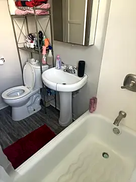 demonslayerr999 online show from September 11, 2025, 6:41 pm